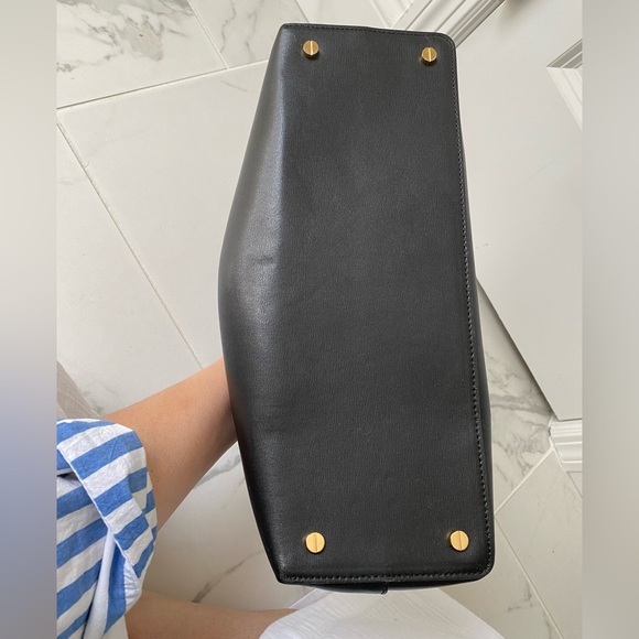 Toteme Large T-Lock leather shoulder bag - Picture 8 of 14